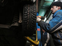 Руслан Кирьянов советует оптимальное время для замены шин в Подмосковье ШИНОМОНТАЖ