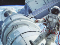 Секреты здоровья космонавтов от Романа Иванова и наследие Юрия Гагарина sekrety zdorovya kosmonavtov ot romana ivanova i nasledie yuriya gagarina-lavi-su-174442758400-0