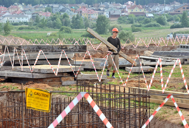 Сергей Гордейко и Евгения Квасенкова обсуждают развитие ИЖС и поддержку Банка России-0