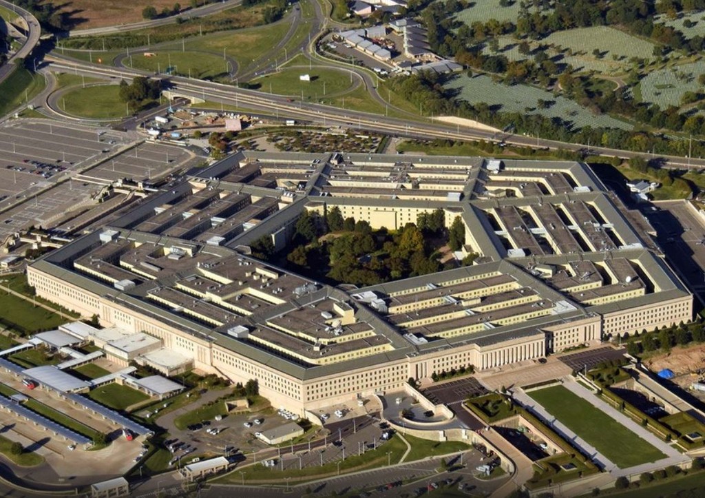 Под чистки в МО США попала представитель страны в военном комитете НАТО