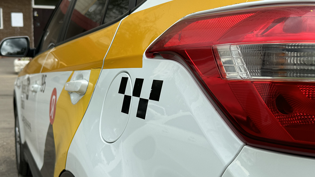 СК возбудил дело после нападения таксиста на пассажира в Подмосковье