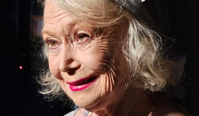 "Доктор меня предупредил": 87-летняя Немоляева вернулась к работе после ковида