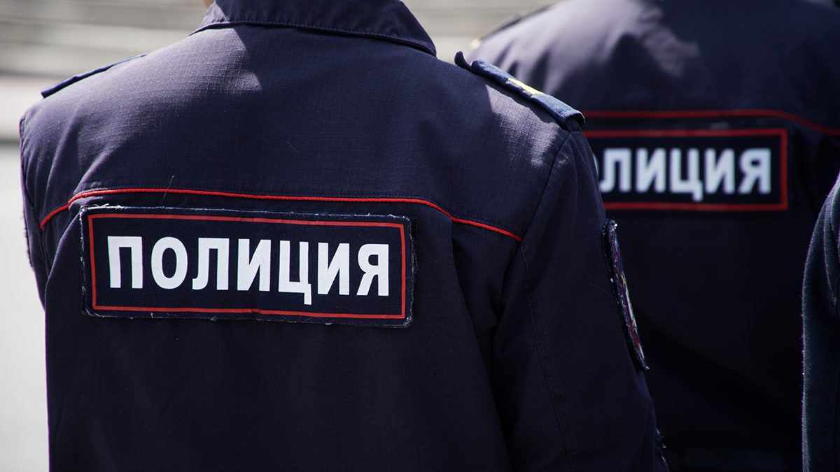 Полиция изъяла у москвича пакет с килограммом марихуаны