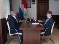 vasil shajhraziev i oleg kozhemyako zapuskayut sabantuj v primore kak strategicheskij alyans-lavi-su-173944296500-0
