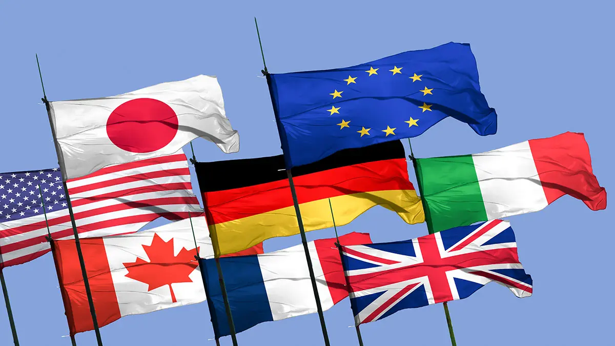 G7 пригрозила РФ ужесточить санкции, если та не прекратит огонь на Украине