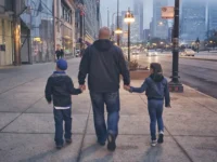 Анна Хилькевич и Ксения Петрова обсуждают, как вернуть живое общение anna hilkevich i kseniya petrova obsuzhdayut kak vernut zhivoe obshhenie-lavi-su-174836885900-0