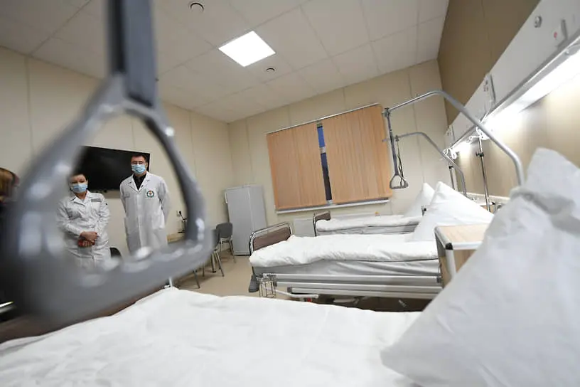 Будущее онкоклиник стало предметом спора между Мурашко и Дроновым-0