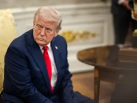 donald i melanya tramp vyrazili podderzhku dzho bajdenu v borbe s nedugom-lavi-su-174760644600-0