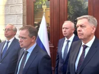 dzhejms komi i zagadka 8647 sozdayut napryazhyonnost v okruzhenii trampa-lavi-su-174739278700-0