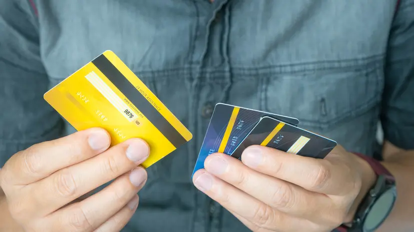 Доцент Исаева объяснила опасность «спящих счетов»