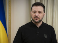 gosduma v nedovolstve izza zayavlenij zelenskogo o parade pobedy-lavi-su-174614541600-0