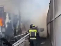 gu mchs rossii po moskve uspeshno ustranilo vozgoranie gruzovika-lavi-su-174730162100-0