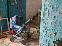 inczident na mihajlovskoj ulicze v kolpino privel k zabote o malyshke v sanktpeterburge-lavi-su-174833445200-0