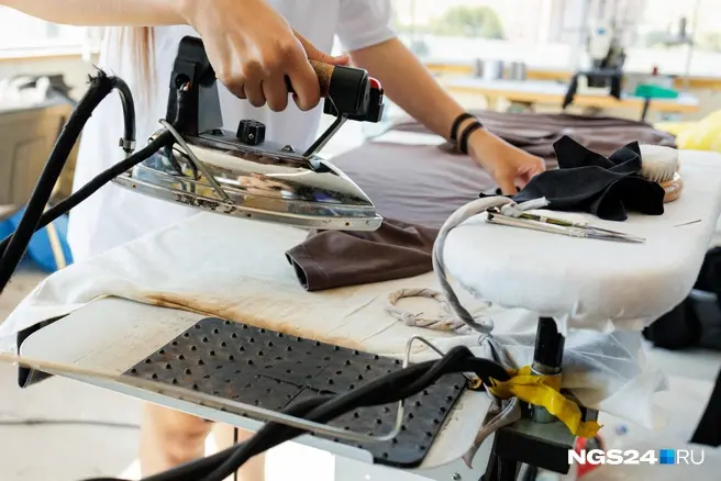 Детские вещи нужно гладить в первую очередь | Источник: Артем Ленц / NGS24.RU