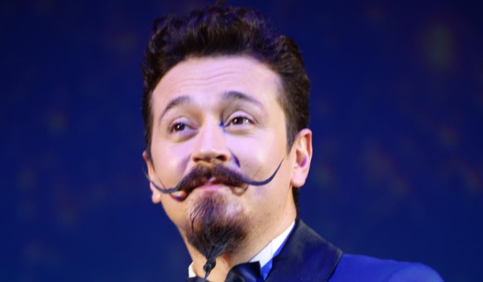 "Со Шнуровым больше не общаемся": призер "Голоса" Ив Набиев показал изнанку телепроекта