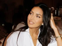 Как Алсу и Олег Пилягин рассуждают о красоте после развода с Яном Абрамовым kak alsu i oleg pilyagin rassuzhdayut o krasote posle razvoda s yanom abramovym-lavi-su-174790389100-0