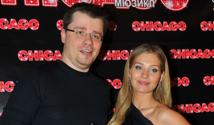 Необычный образ Кристины Асмус приняли за траурный