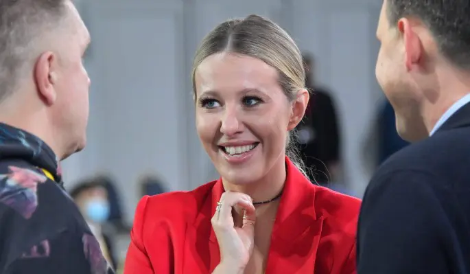 В Сети обсудили возможный переезд Собчак