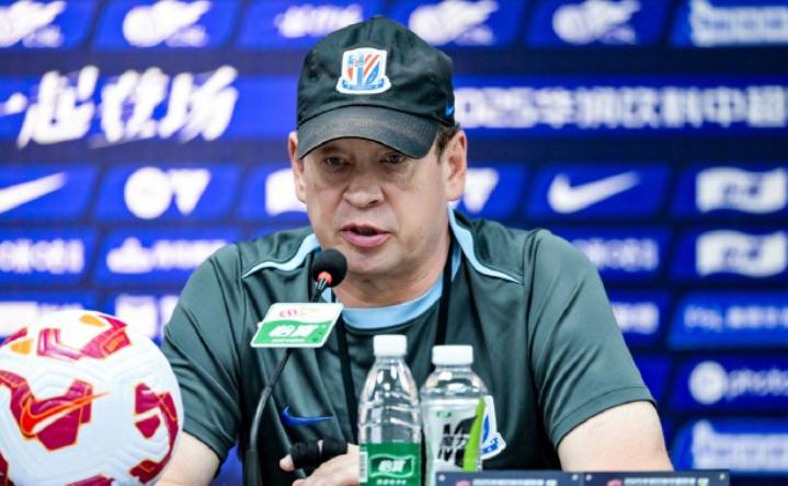 Леонид Слуцкий (ФК «Шанхай Шэньхуа»)