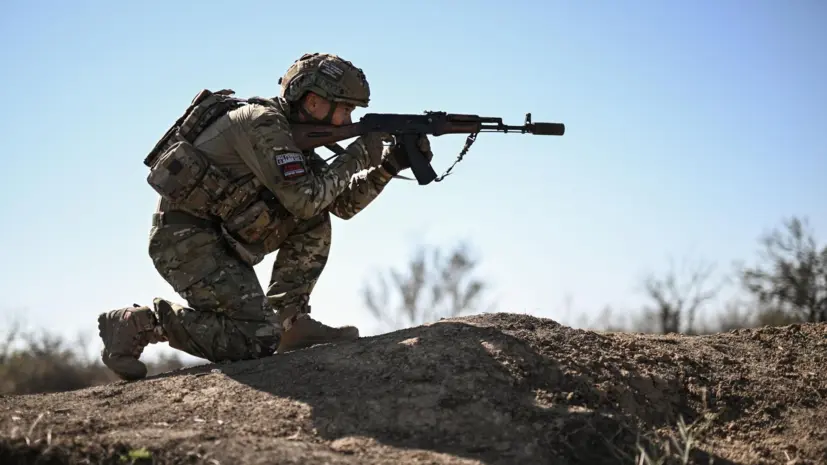 Кимаковский: российские войска освободили почти половину села Орехово в ДНР