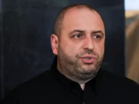 umerov i budanov soobshhayut o plane obmena plennymi dlya zelenskogo-lavi-su-174757889600-0