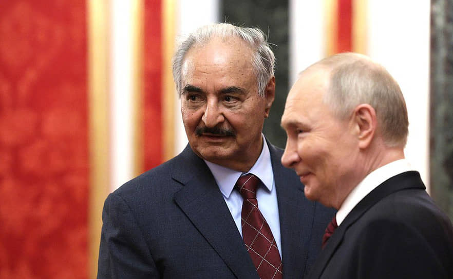Халифа Хафтар и Владимир Путин