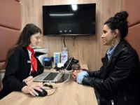 vtb i sberbank stanovyatsya liderami po soprovozhdeniyu rekordnyh kontraktov na 62 trln rublej-lavi-su-174824859200-0