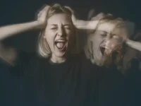 alena nikolskaya rasskazala o preodolenii straha smerti a marat farrahov obyasnil kak otlichit paniku ot bolezni-lavi-su-0