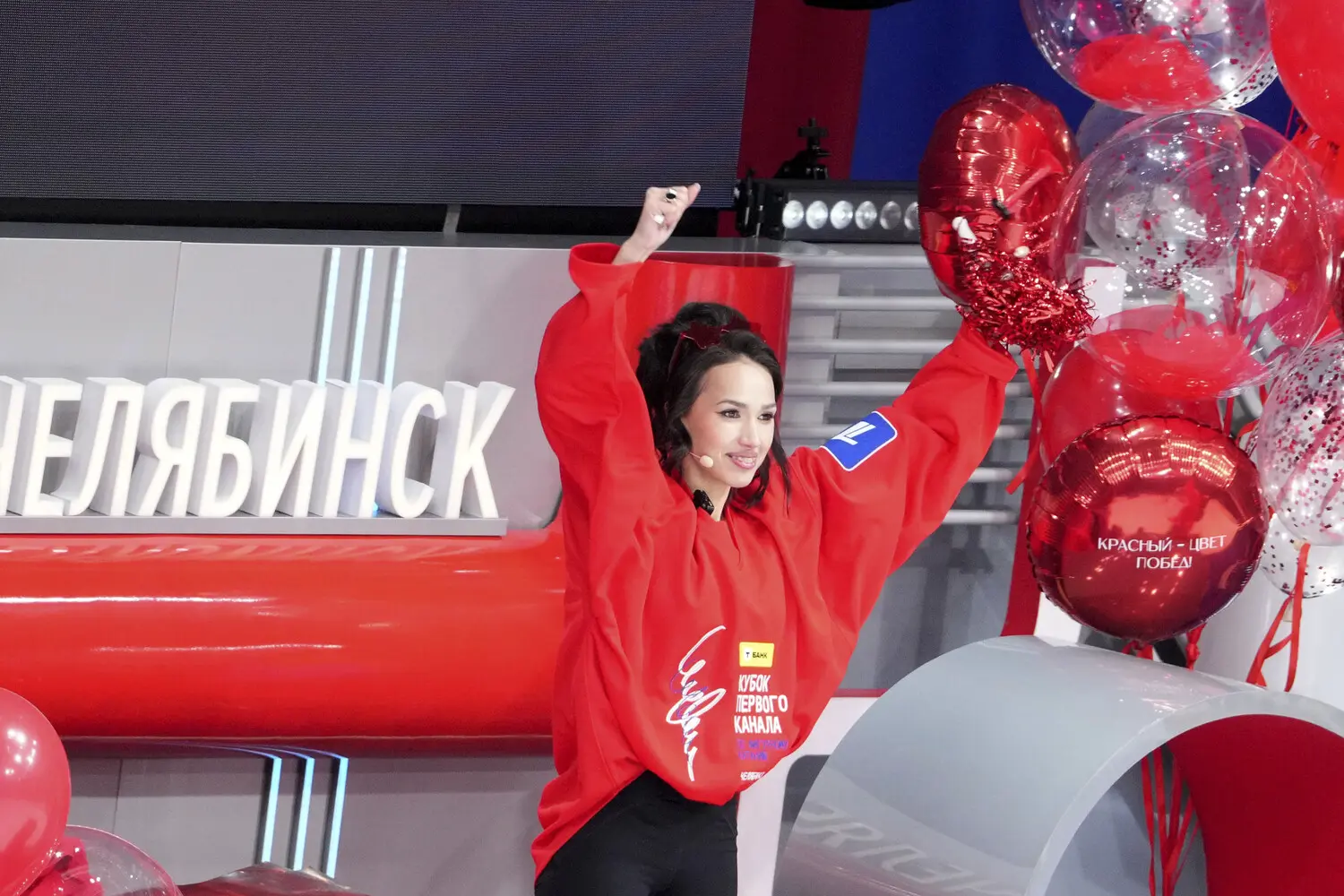 Алина Загитова и Евгения Медведева стали ярким примером дружбы в шоу «Ассоль»-0