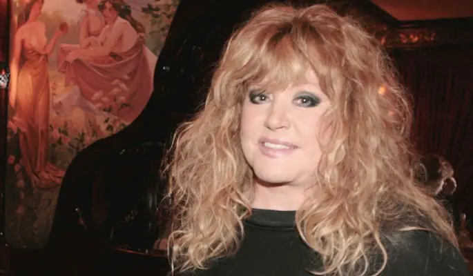 Гражданку нескольких стран Пугачеву могут лишить паспорта РФ при одном условии