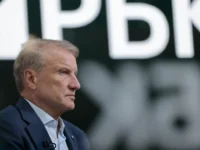 Андрей Ганган обсуждает позицию Банка России о курсе рубля на ПМЭФ andrej gangan obsuzhdaet pozicziyu banka rossii o kurse rublya na pmef-lavi-su-0