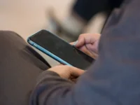 Андрей Клементьев сообщает о стабильной связи в Приморье при ограничениях andrej klementev soobshhaet o stabilnoj svyazi v primore pri ogranicheniyah-lavi-su-0