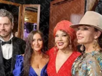 aziza anika kerimova lolita i natasha korolyova yarko siyayut v mode i zhizni-lavi-su-174875089100-0