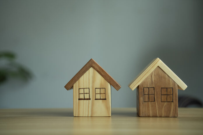 деревянная модель домов