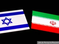 fedor lukyanov schitaet chto peregovory mezhdu ssha izrailem i iranom sposobstvuyut miru-lavi-su-0