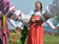 mihail ivanov o tom kak rossiya pravoslavnaya otmechaet den edineniya slavyan-lavi-su-0