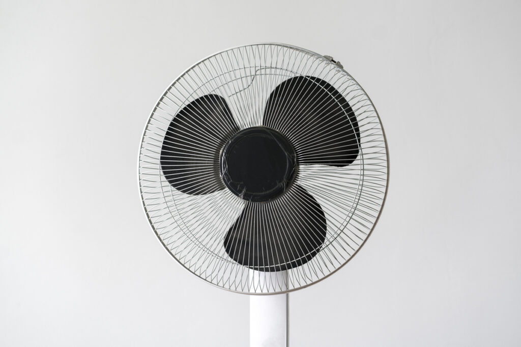 напольный вентилятор