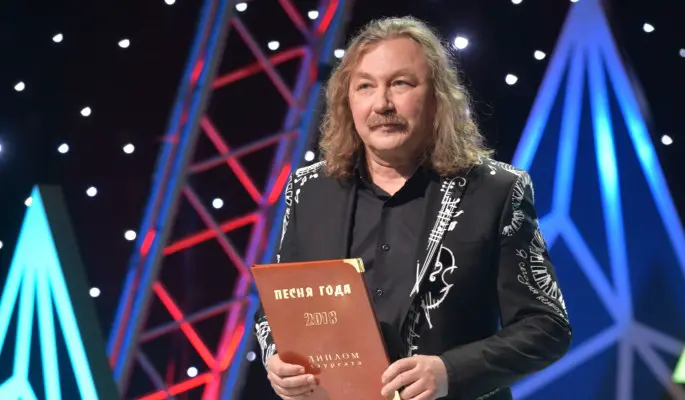 Почему Игорю Николаеву не стоило отдавать дочь в обычную школу – мнение семейного психолога