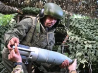 nikita galik aleksandr piyanzin i evgenij suhanov uspeshno primenyayut poncho i zashhitu ot babayagi v dnr-lavi-su-0