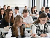 sergej kravczov iz minprosveshheniya rf rasskazal o novyh pravilah dlya shkol s 1 sentyabrya-lavi-su-0