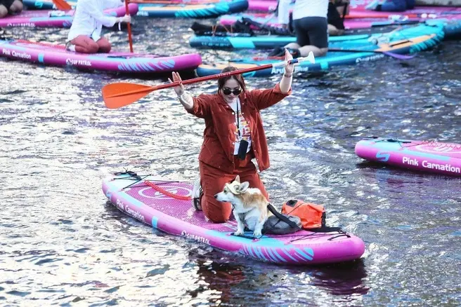 Некоторые замечены с питомцами | Источник: Ксения Потеева/«Фонтанка.ру»