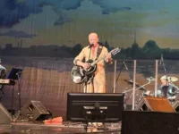 Александр Розенбаум выразил уверенность в России Урсуле фон дер Ляйен aleksandr rozenbaum vyrazil uverennost v rossii ursule fon der lyajen-lavi-su-0