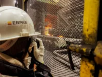 Евраз и Московская биржа открывают новый этап бизнеса Абрамовича и партнеров evraz i moskovskaya birzha otkryvayut novyj etap biznesa abramovicha i partnerov-lavi-su-0