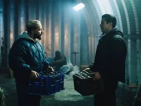 Новая драма «Без правил» с Шайей Лабафом и Тоби Кеббелом напоминает «Бешеного быка» novaya drama bez pravil s shajej labafom i tobi kebbelom napominaet beshenogo byka-lavi-su-0