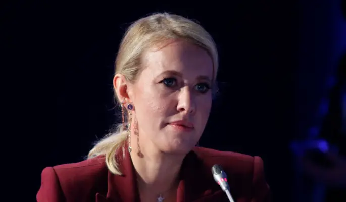 "Зачем вы ломаете жизнь?": Собчак завопила из-за решения суда