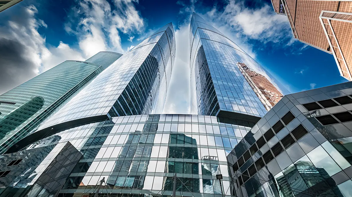 В первом полугодии Москва заключила 133 тысячи контрактов с малым бизнесом на сумму 237,5 миллиарда рублей