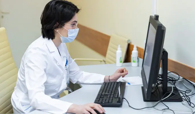 Собянин: В городских стационарах успешно внедрили телемедицинские консультации