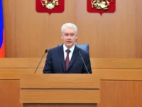 Собянин предупреждает о пределе выживания Москвы и будущем "Москвича" sobyanin preduprezhdaet o predele vyzhivaniya moskvy i budushhem moskvicha-lavi-su-0