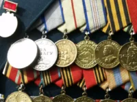 Советские женщины сохраняли элегантность в Великую Отечественную войну sovetskie zhenshhiny sohranyali elegantnost v velikuyu otechestvennuyu vojnu-lavi-su-0