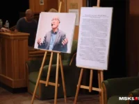 В ЦДЛ друзья и коллеги вспоминают режиссера Александра Митту v czdl druzya i kollegi vspominayut rezhissera aleksandra mittu-lavi-su-0